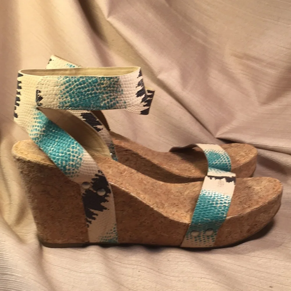 Lucky Brand NWOT cork wedge leather sandal